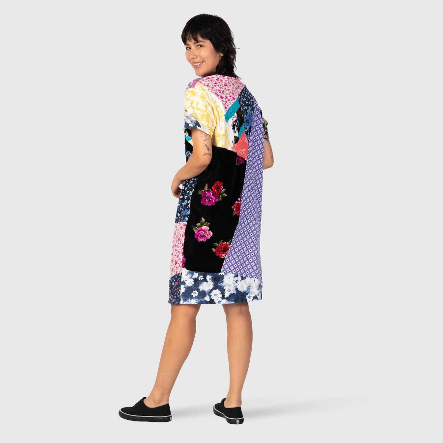 Tops Zero Waste Daniel Mixed Floral 'All-Over Reroll' Short Sleeve Long Tee Shirt